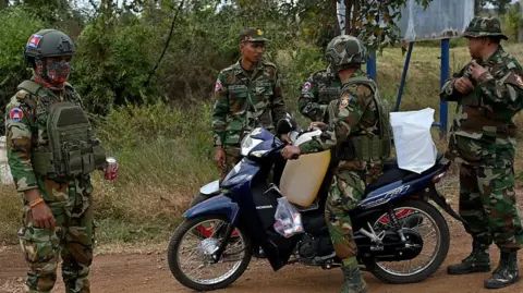 Thailand-Cambodia fighting continues even after peace deal