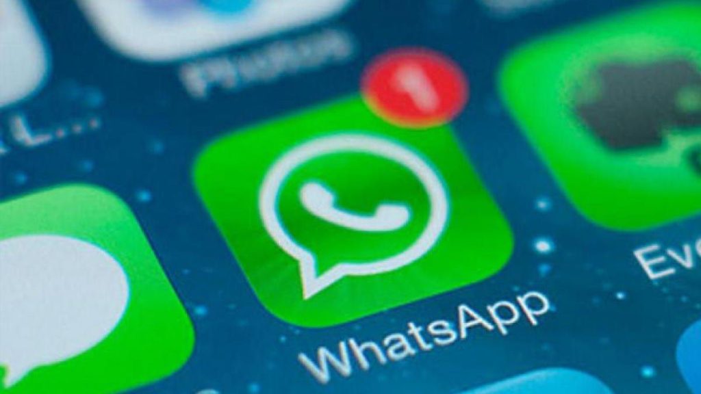WhatsApp facing a major regulatory challenge in India